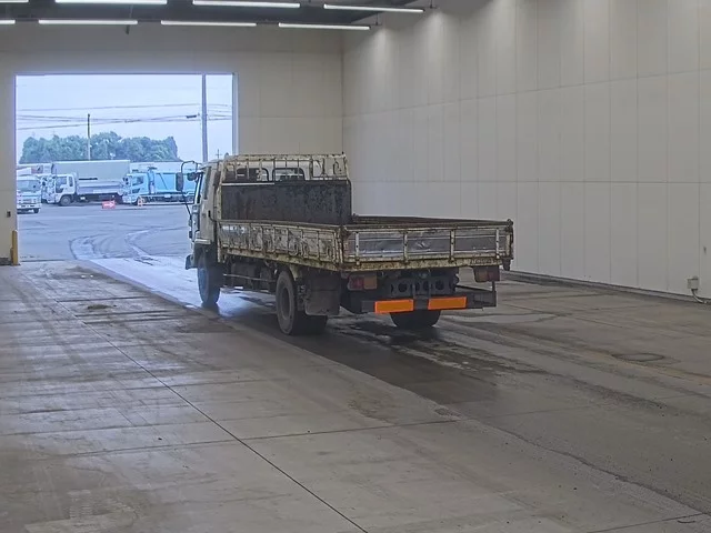 Isuzu Forward  с аукциона в Японии
