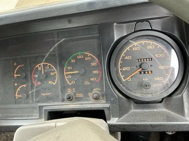 Isuzu Forward  с аукциона в Японии