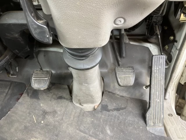 Hino Dutro  с аукциона в Японии