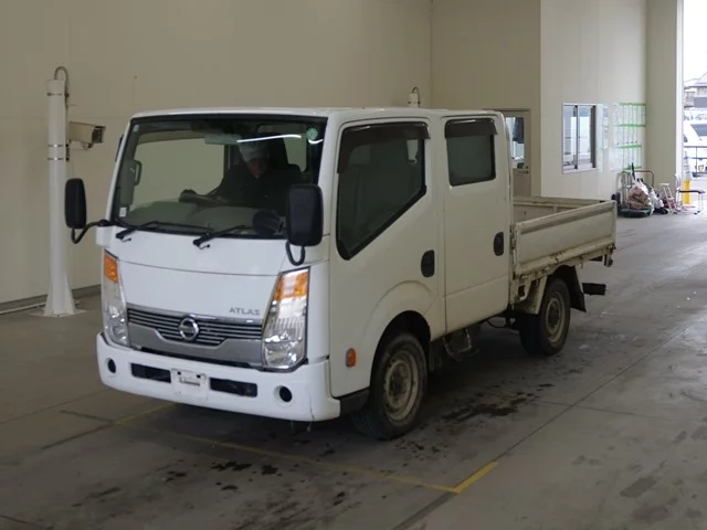 Nissan Atlas  с аукциона в Японии