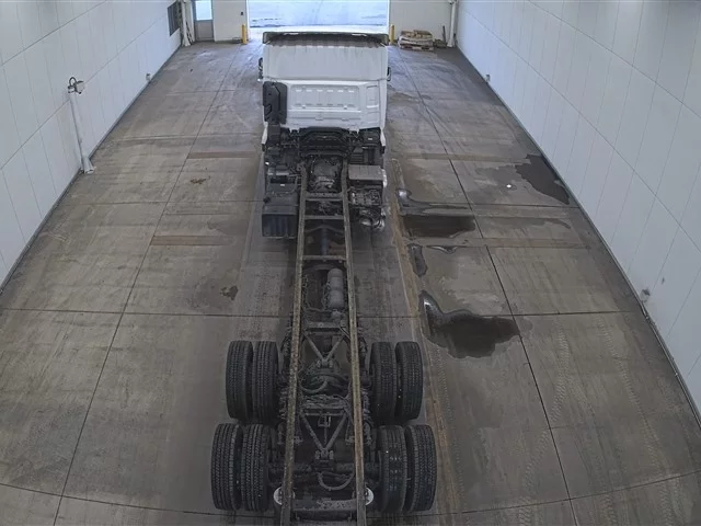 Nissan UD  с аукциона в Японии