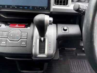 Honda STEPWGN SPADA