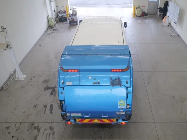 Mitsubishi Fuso Canter  с аукциона в Японии