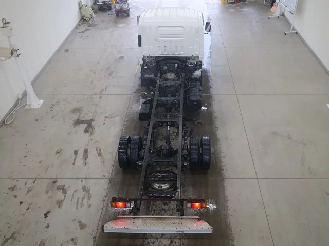 Isuzu Elf  с аукциона в Японии