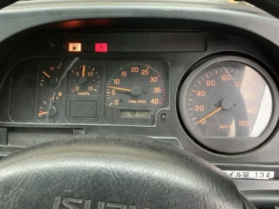 Isuzu Forward