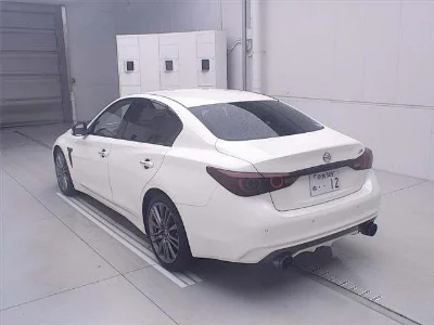 NISSAN SKYLINE