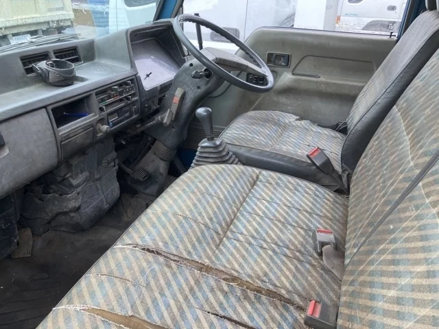 Mitsubishi Fuso Canter  с аукциона в Японии