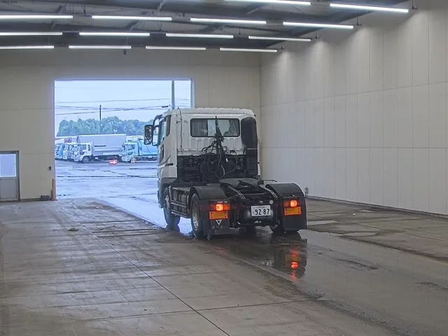 Mitsubishi Fuso Super Great  с аукциона в Японии