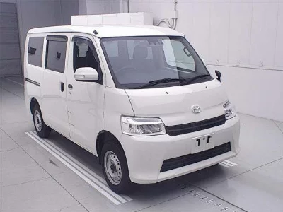 MAZDA BONGO