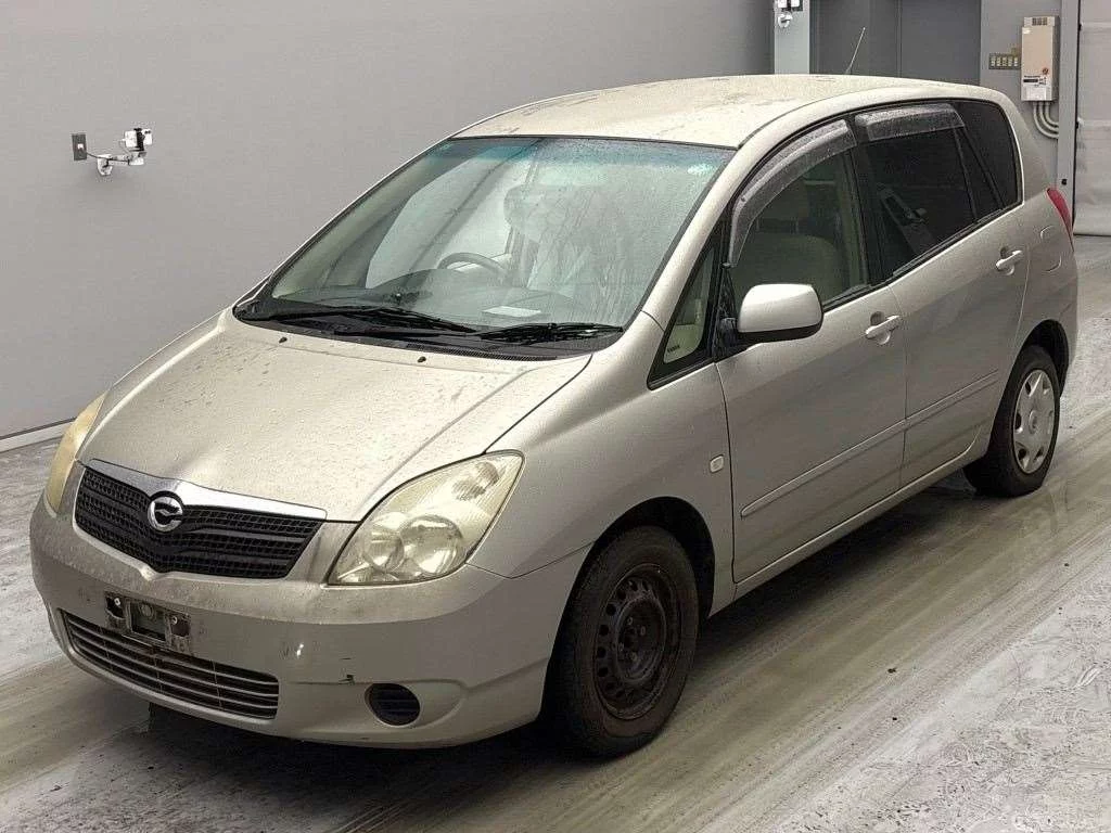 Toyota Corolla Spacio  с аукциона в Японии