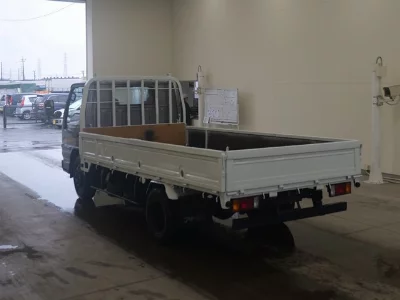 Nissan Atlas