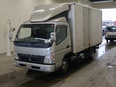 Mitsubishi Fuso Canter