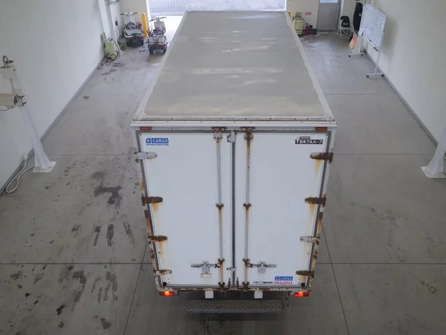 Isuzu Elf  с аукциона в Японии