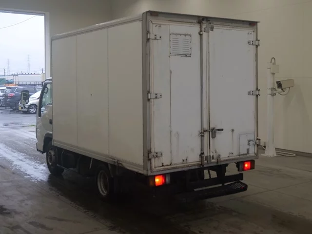 Isuzu Elf  с аукциона в Японии