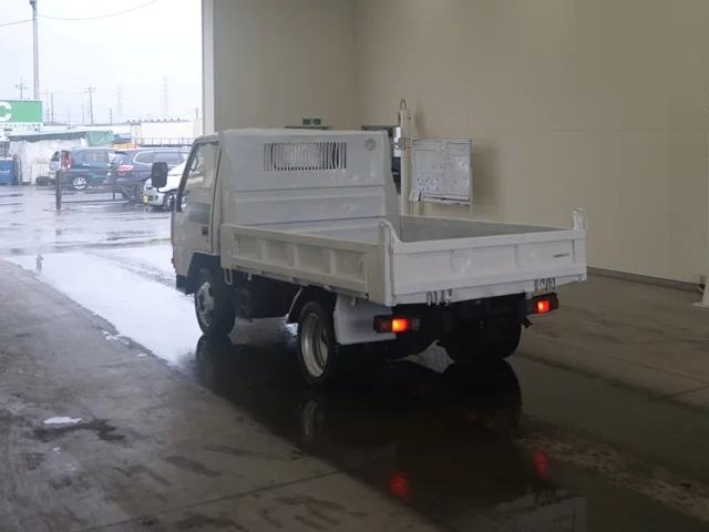 Mitsubishi Fuso Canter  с аукциона в Японии
