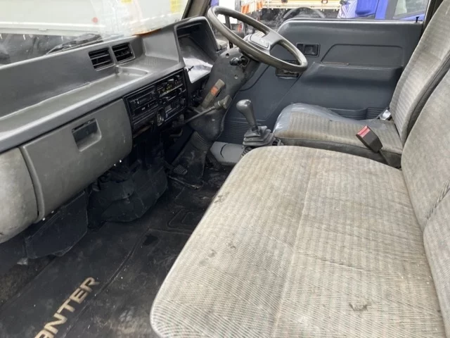 Mitsubishi Fuso Canter  с аукциона в Японии