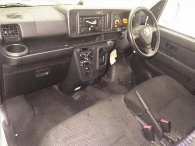 TOYOTA PIXIS VAN