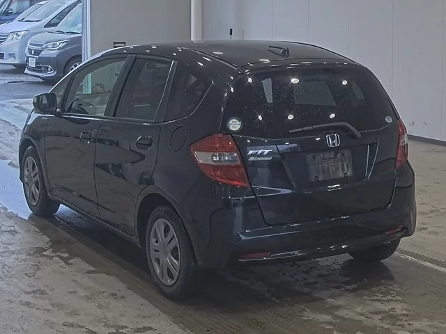 Honda Fit  с аукциона в Японии