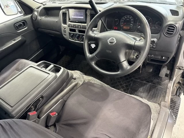 Nissan Caravan  с аукциона в Японии