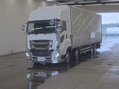 ISUZU GIGA