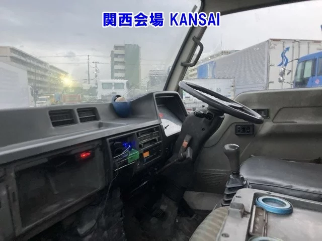 Mitsubishi Fuso Canter  с аукциона в Японии