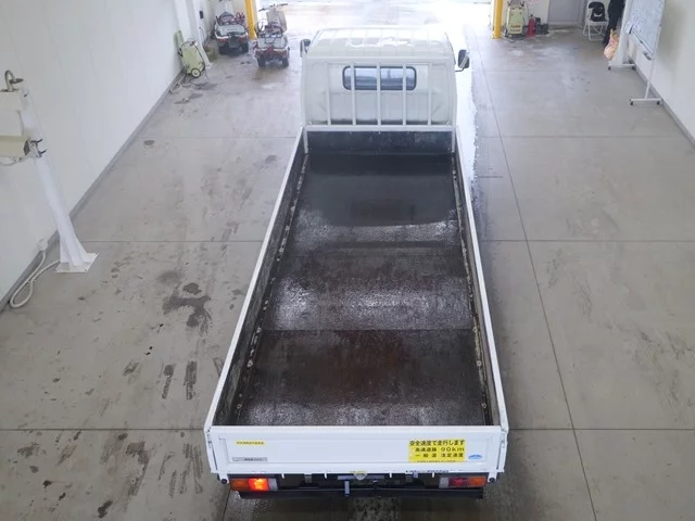 Mitsubishi Fuso Canter  с аукциона в Японии