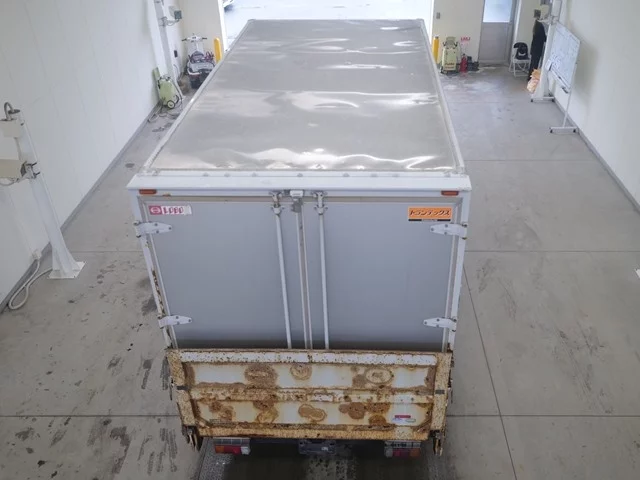 Hino Dutro  с аукциона в Японии
