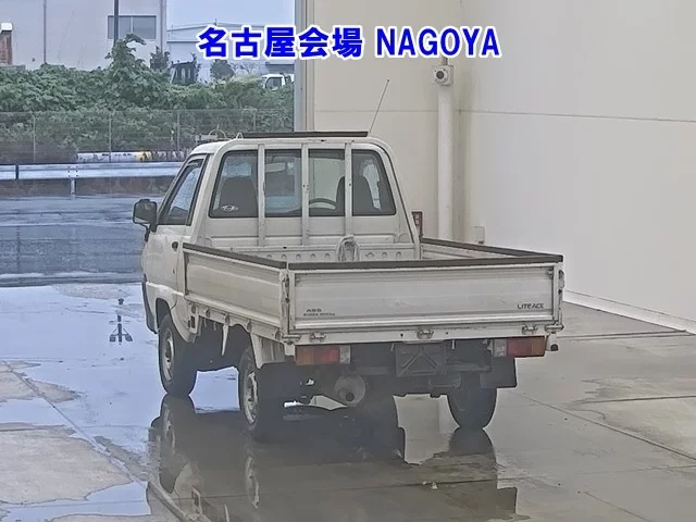 Toyota LiteAce  с аукциона в Японии