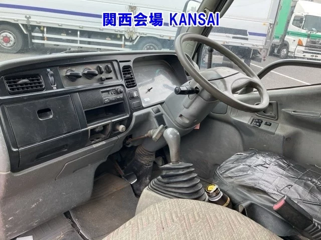 Mitsubishi Fuso Canter  с аукциона в Японии