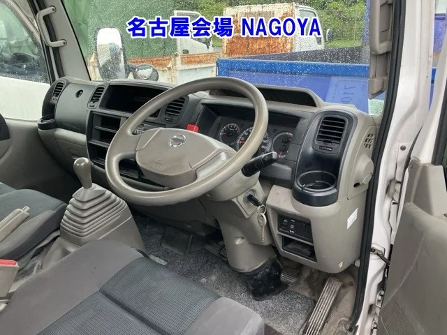 Nissan Atlas  с аукциона в Японии