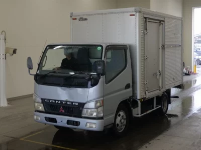 Mitsubishi Fuso Canter