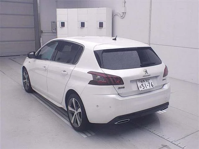 Peugeot 308  с аукциона в Японии