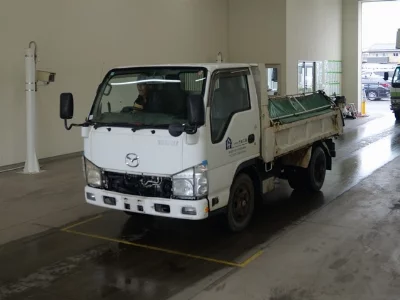 Mazda Titan