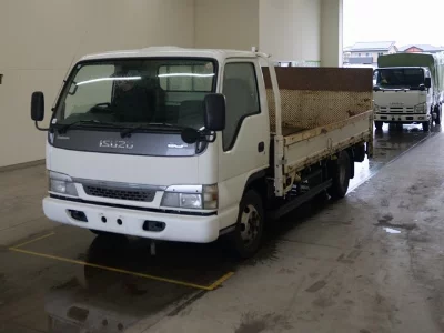 Isuzu Elf