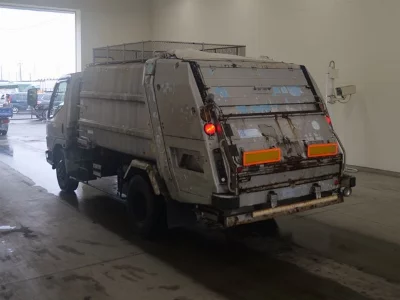 Mitsubishi Fuso Canter
