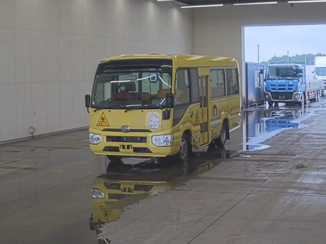 Toyota Coaster  с аукциона в Японии