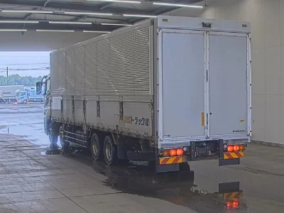 Mitsubishi FUSO SUPER GREAT