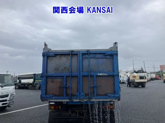 Mitsubishi Fuso Canter  с аукциона в Японии