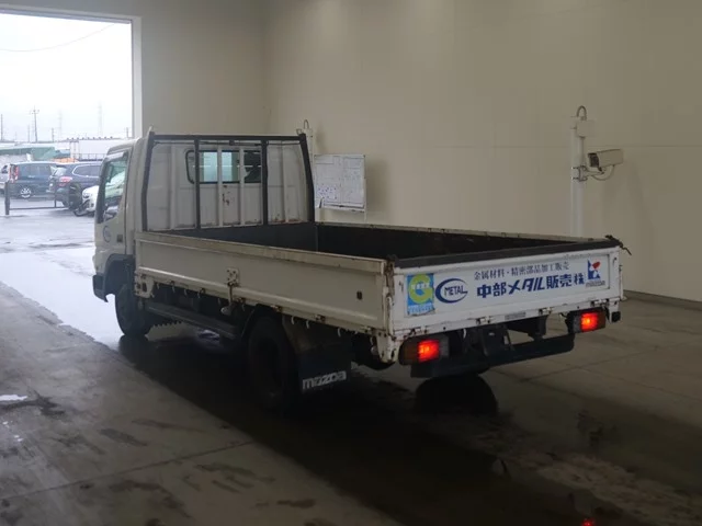 Mazda Titan  с аукциона в Японии