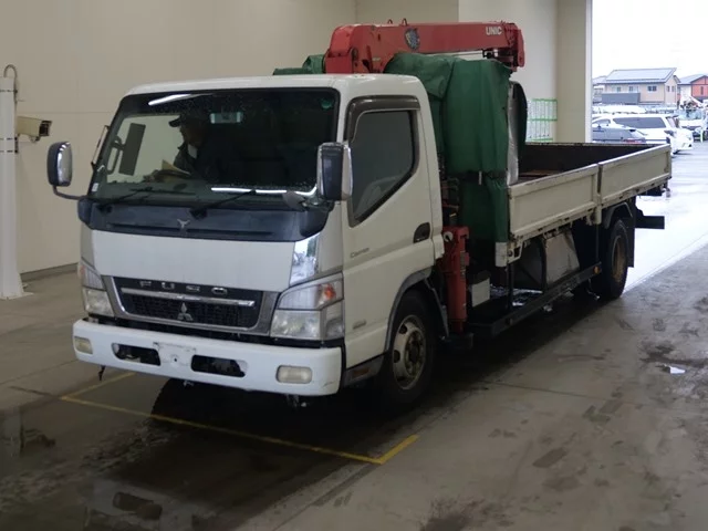 Mitsubishi Fuso Canter  с аукциона в Японии
