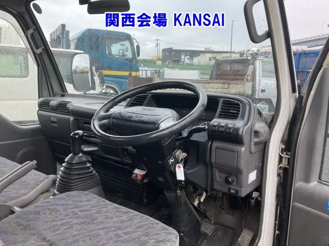 Isuzu Elf  с аукциона в Японии