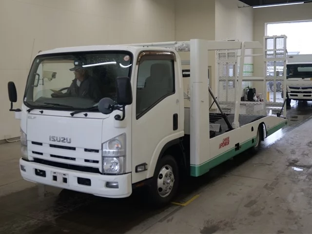 Isuzu Elf  с аукциона в Японии