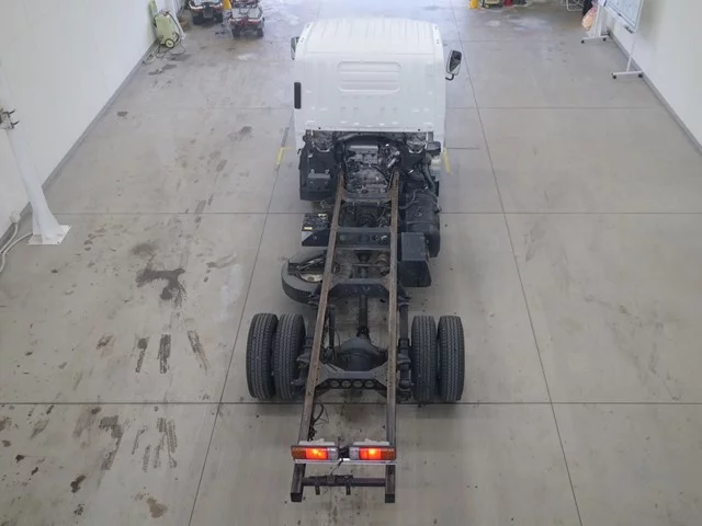 Isuzu Elf  с аукциона в Японии