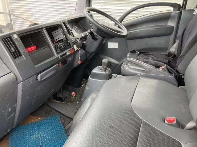 Isuzu Elf  с аукциона в Японии