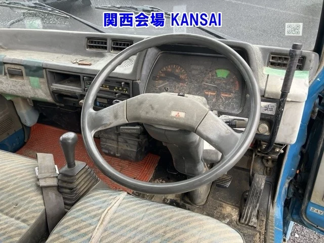 Mitsubishi Fuso Canter  с аукциона в Японии
