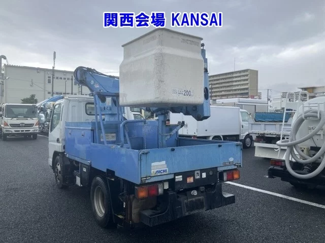 Mitsubishi Fuso Canter  с аукциона в Японии