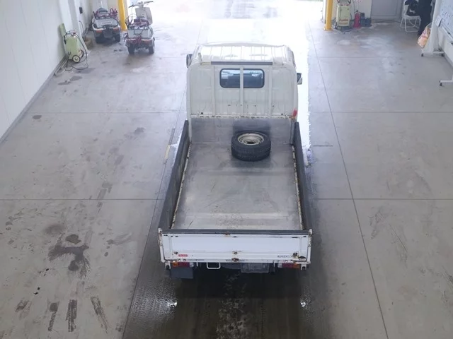 Toyota ToyoAce  с аукциона в Японии