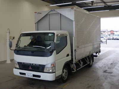 Mitsubishi Fuso Canter