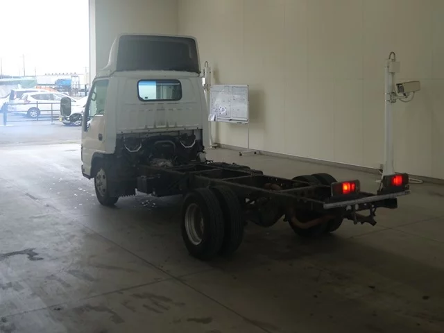 Isuzu Elf  с аукциона в Японии