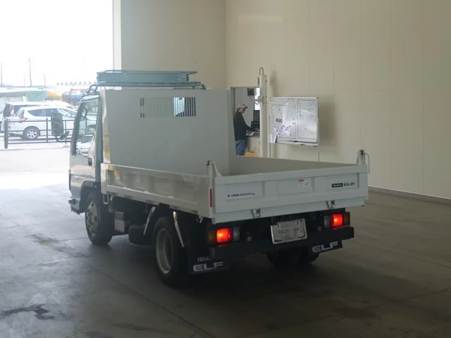 Isuzu Elf  с аукциона в Японии